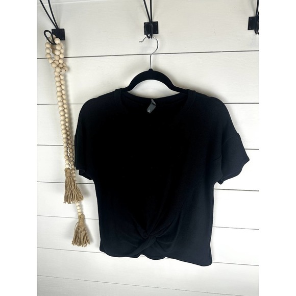 Pre-Loved Francesca's Collection black twist waist t-shirt M - Picture 1 of 5